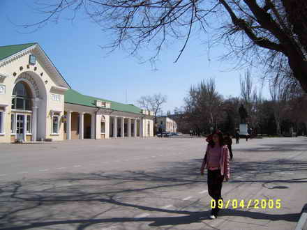 Theodosia railway gate